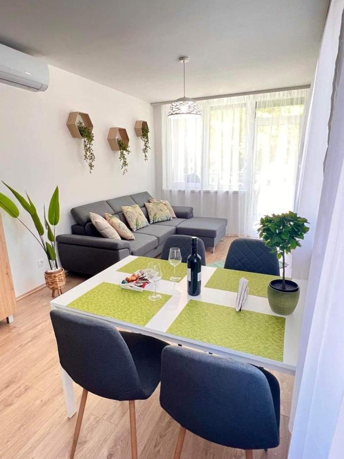 Zamardi Margittai Apartmanok ภายนอก รูปภาพ